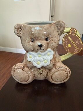 NWT Teddy Bear Holding Bouquet Mug